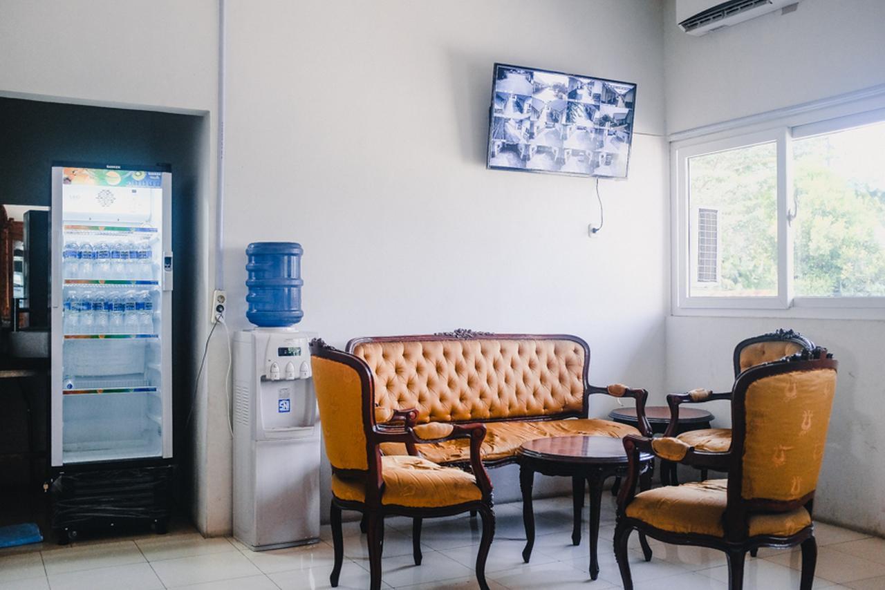 Reddoorz Near Sirkuit Sentul Hotell Bogor Eksteriør bilde