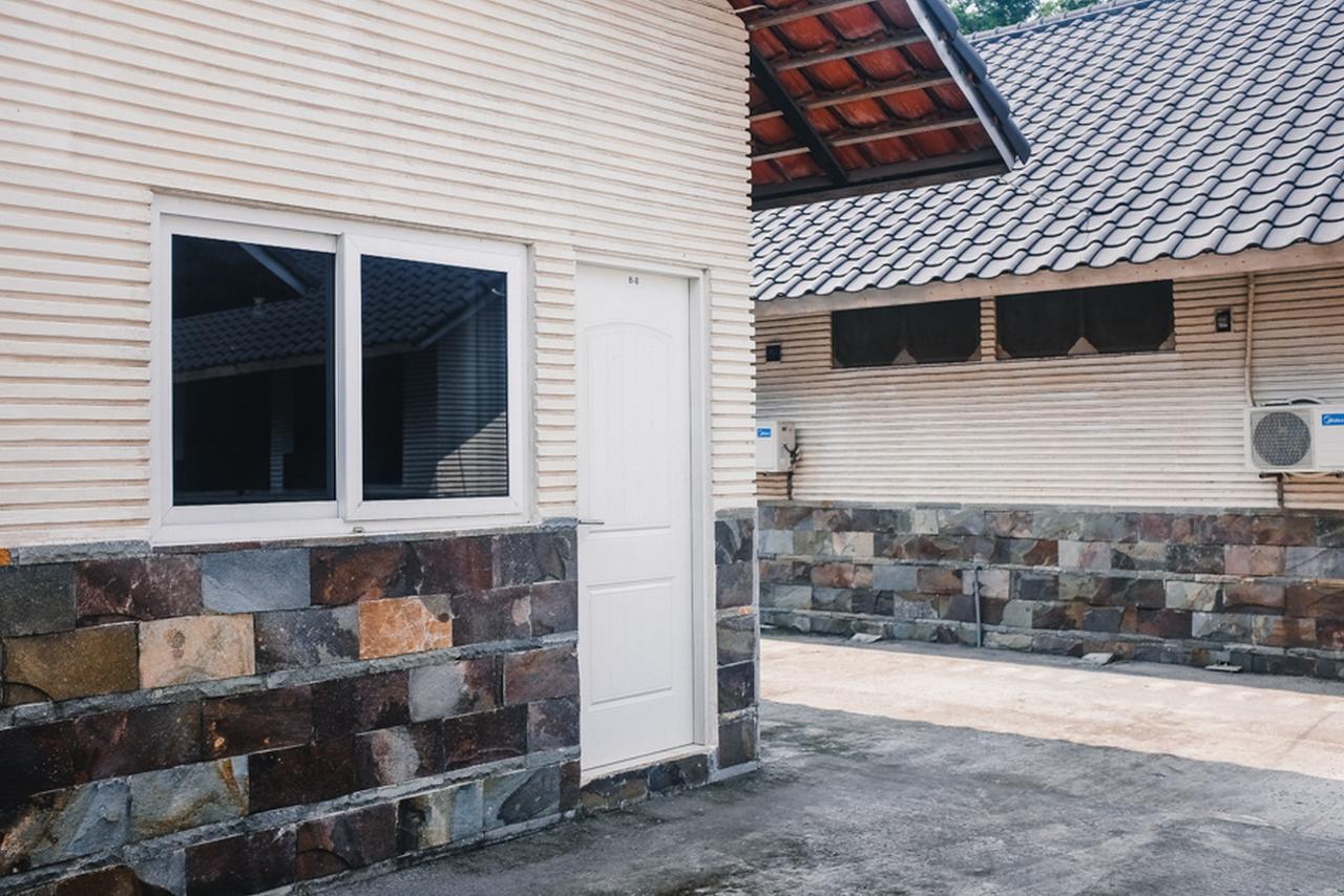 Reddoorz Near Sirkuit Sentul Hotell Bogor Eksteriør bilde